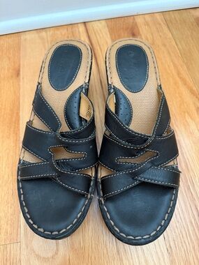 Cabela's Leather Sandals Women's 8M Black Leather Cross Strap Chunky Heel